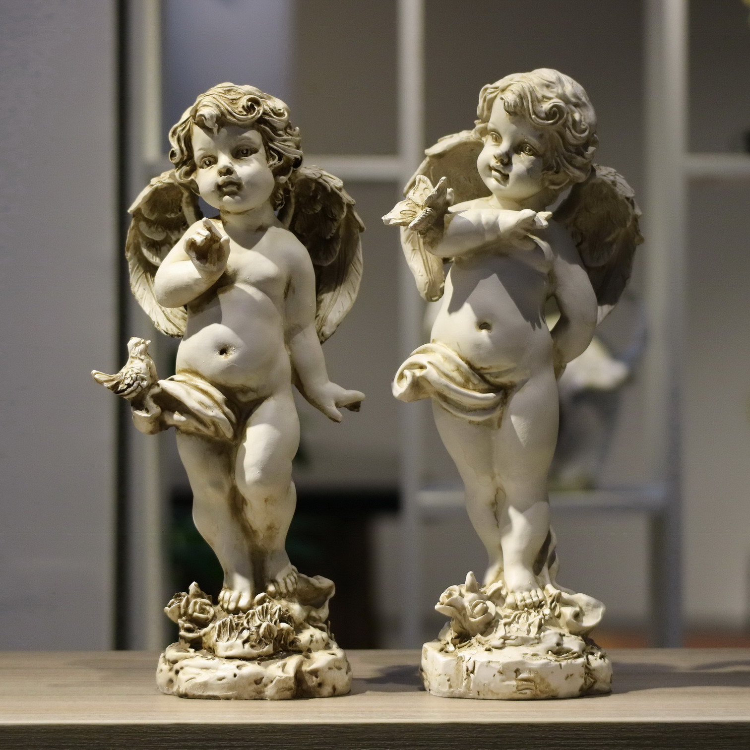 Estatueta de Anjo Retrô em Res - Resin Art Wedding Gift avaliação e preço